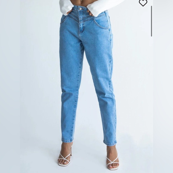 Leila Yolk Mom Denim Jeans | Princess Polly - Picture 2 of 11